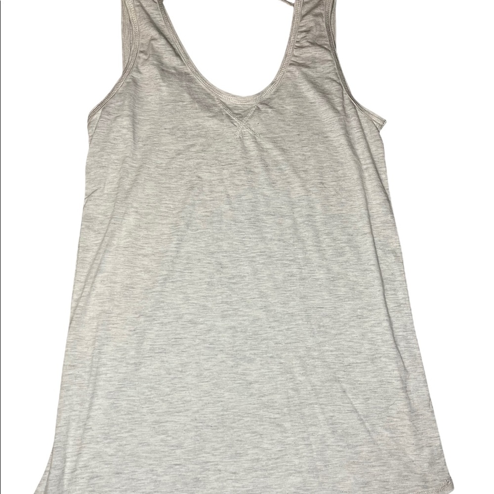 Cut Out Back Tank - Picture 5 of 5
